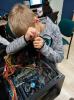 Premier jour d'informatique enfants et un ordinateur est en panne ! les enfants ont récupéré les composants utilisables et on tout assemblé dans un autre ordinateur